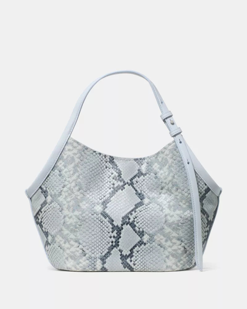 Pale Sapphirine