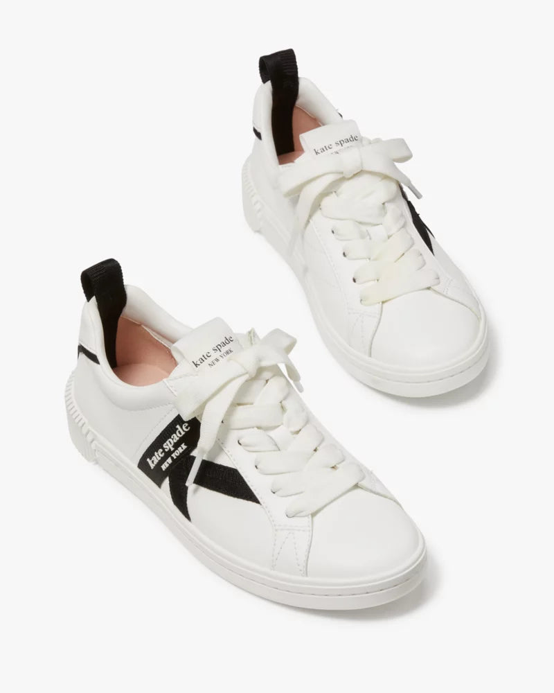 True White/Black
