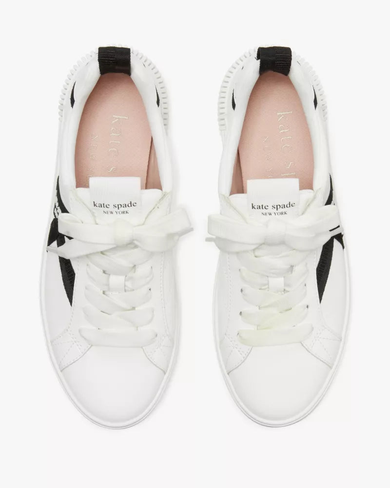 True White/Black