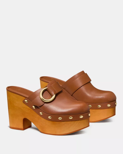 Saddle