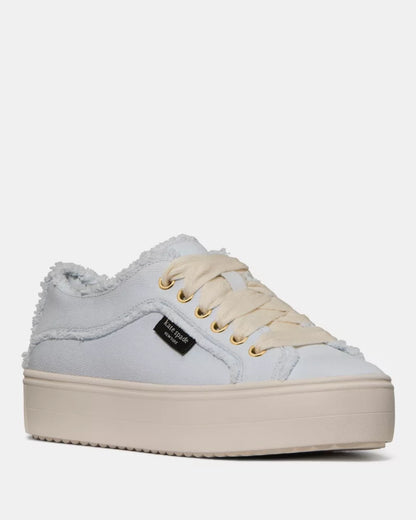 Pale Sapphirine