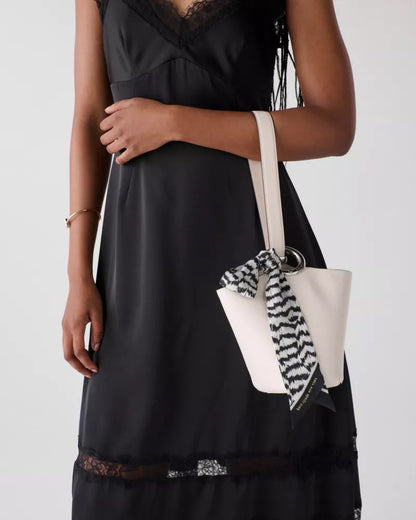 Black/Cream